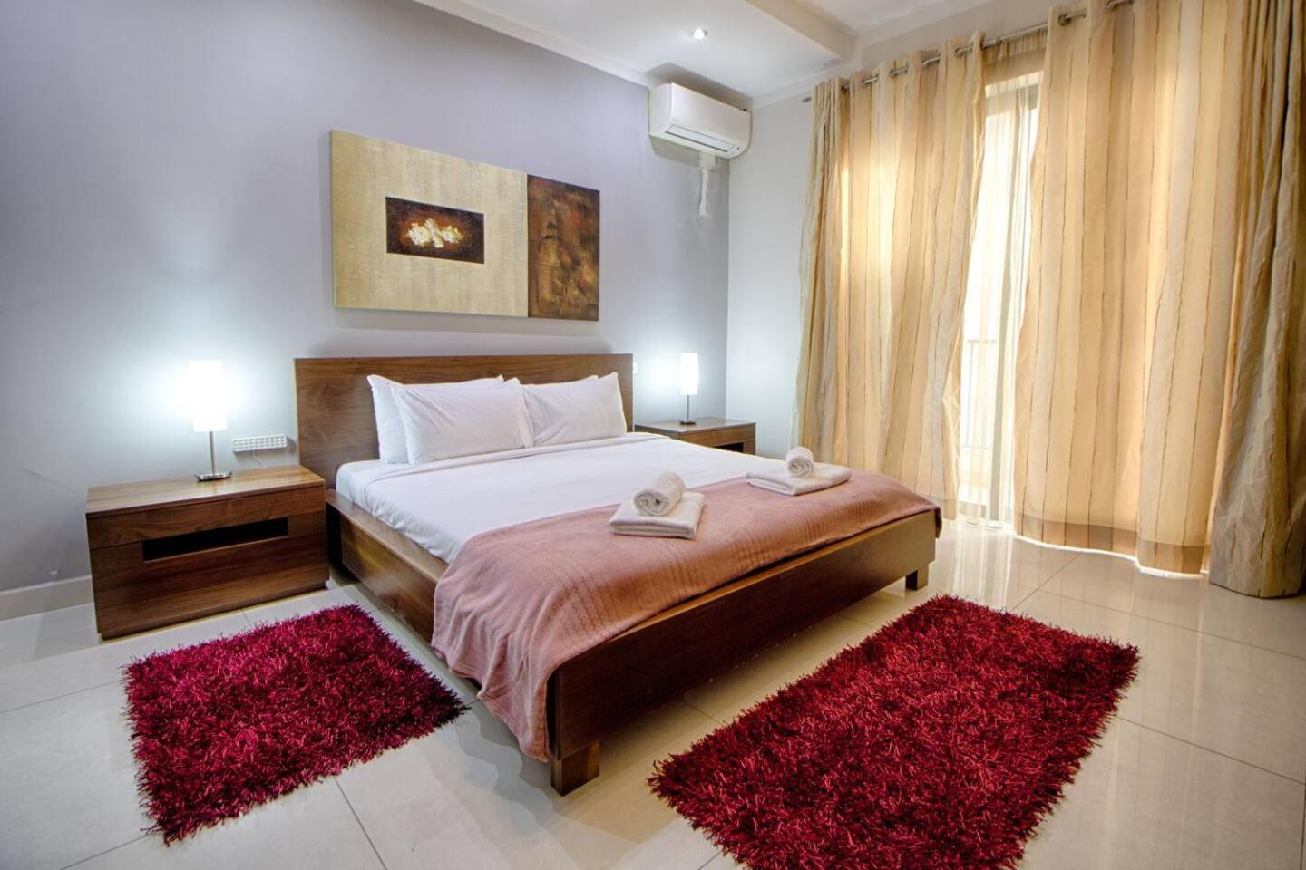 סליאמה The Strand Apartments By Homely מראה חיצוני תמונה
